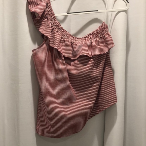 One should striped top! - Picture 2 of 2